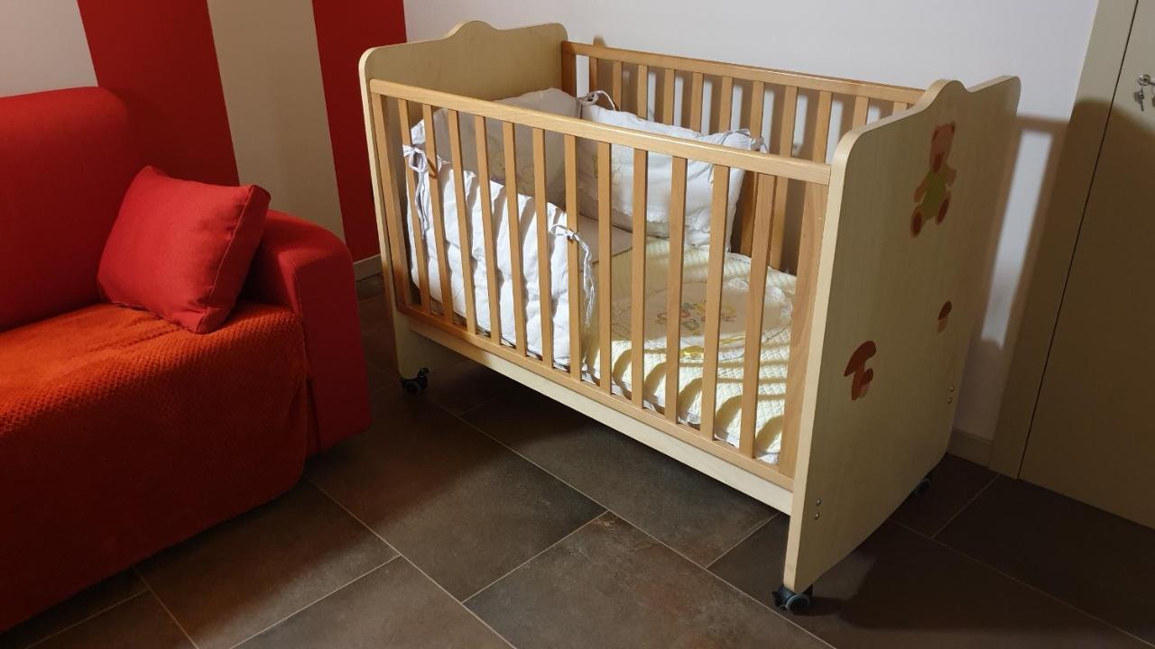 Dimora Rosso San Zeno - Wifi Veloce E Adatto Per Famiglie Верона Экстерьер фото